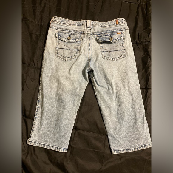 Bongo Capris - Picture 5 of 6